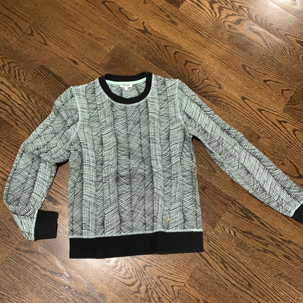 Gorgeous mint kenzo sweater. Perfect condition